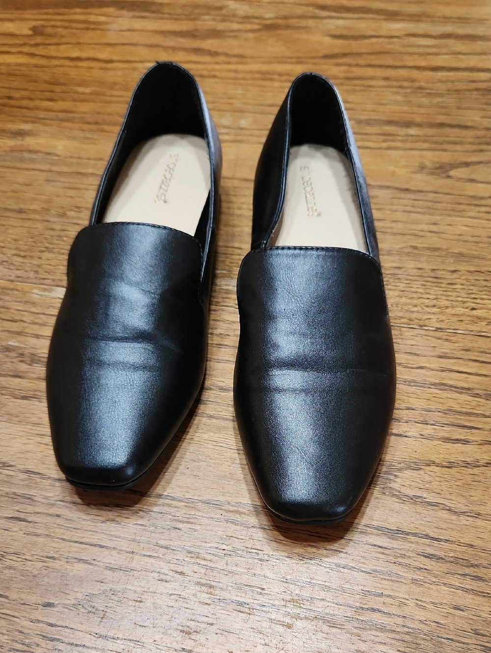Shoe dazzle Ginney Black Loafers Size 10